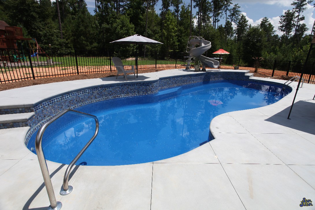 Fiberglass Pool Guyz Pool Shape The Brilliant Oasis Deep End Pool